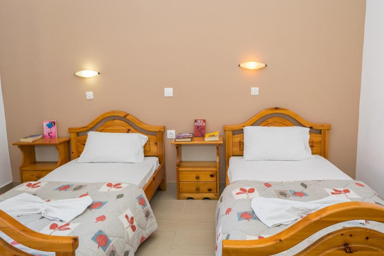 Costas Hotel Kalamákion 외부 사진