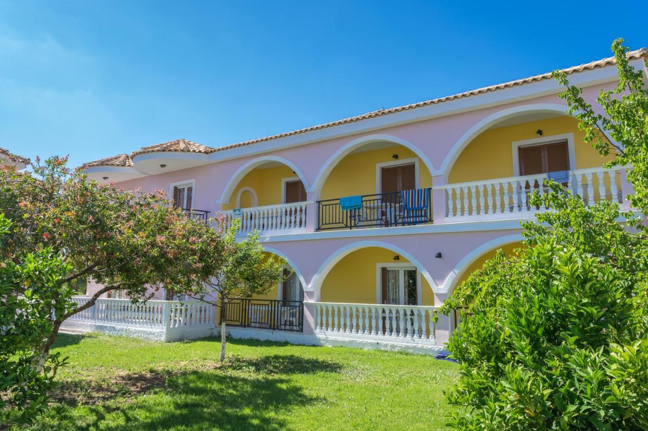 Costas Hotel Kalamákion 외부 사진