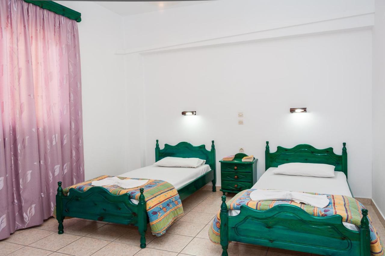 Costas Hotel Kalamákion 외부 사진